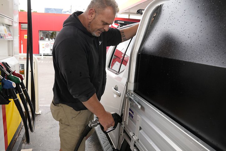 Le prix de l'essence a fortement augmenté après l'attaque russe en Ukraine (archives). © KEYSTONE/AP/RICK RYCROFT