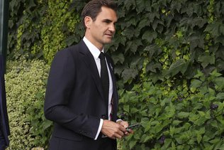 Federer "espère pouvoir revenir une fois encore"