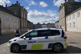 Tirs dans un centre commercial à Copenhague: un suspect arrêté